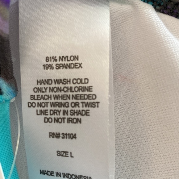 Swimsuit racerback top. Size L
C - Picture 10 of 10